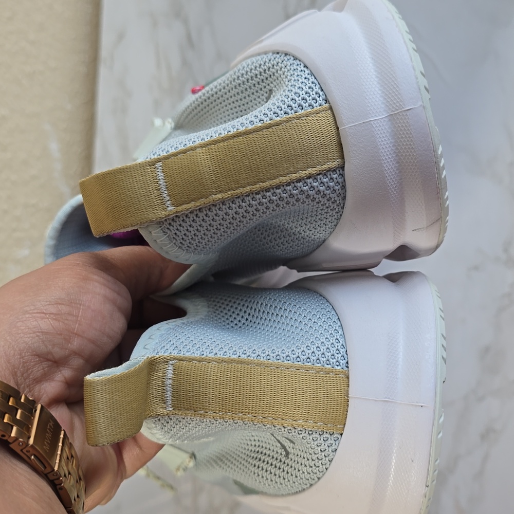 On Cloud Cloudeasy Light Gray Athletic Sneakers - Picture 7 of 14